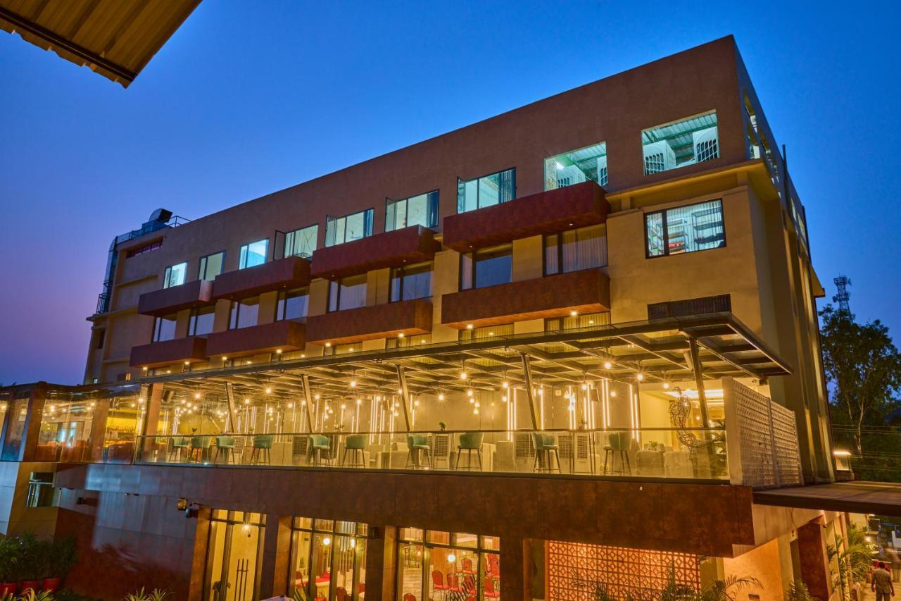 Borail View Regency Hotel Silchar Bagian luar foto